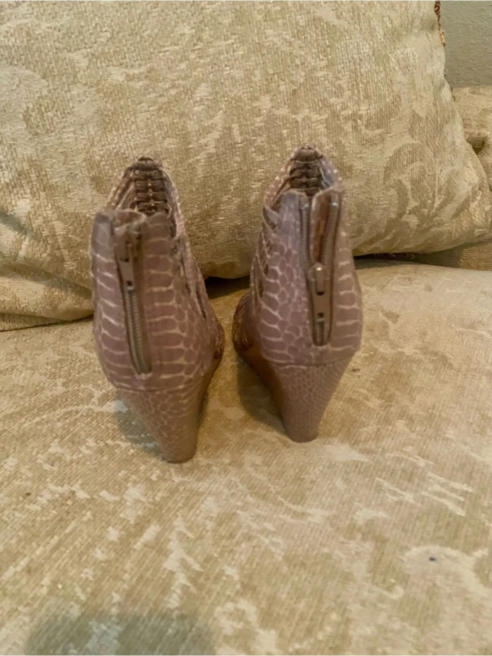 Zigi Soho Brown Woven Women's Flats